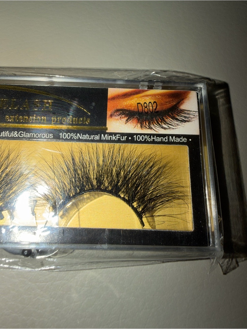 D802 Dramatic Mink Eyelashes - Black